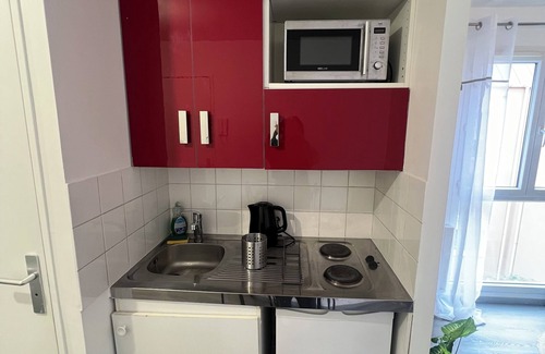 Noisy-le-Grand Apartment | Studio near Paris and Disneyland