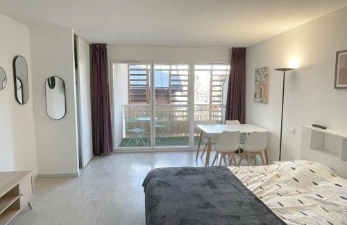 Lourdes Apartment | Studio near train station and sanctuary