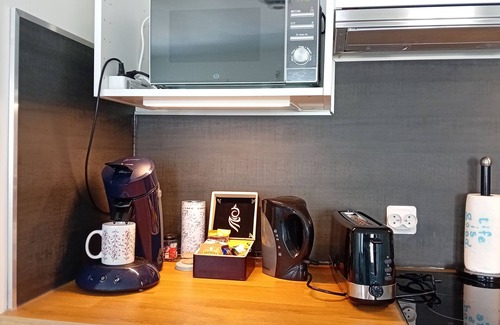 Tremblay-en-France Apartment | STUDIO NEUF PARKING SECURISE Direct CDG PARIS CENTRE ParcExpo Villepinte & Arena