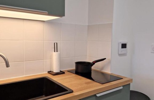 Parilly Apartment | Studio neuf Idéalement situé Ikea