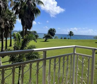 Gros Raisins Resort | Studio O'PALM