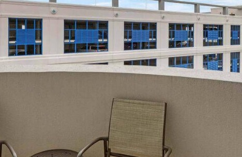 Ash Condo | Studio Ocean View Condo Relax on Myrtle Beach!