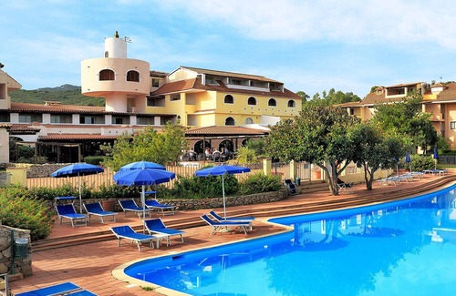 Golfo di Marinella Apartment | Studio on the sea, Eucalyptus Village