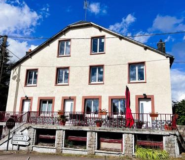 Gien-sur-Cure Apartment | Studio paisible en Morvan