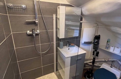 Champvert Mairie Apartment | Studio Pallier St Jean in Vieux Lyon