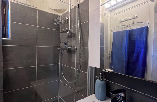 Champvert Mairie Apartment | Studio Pallier St Jean in Vieux Lyon