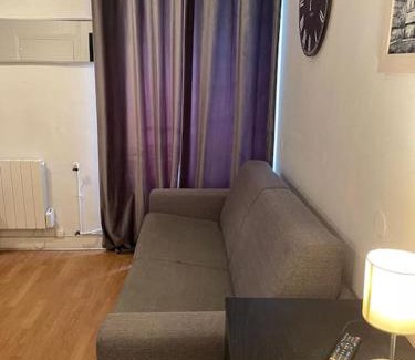 Parc-de-Montsouris Apartment | Studio Paris 14