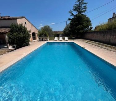 Vidauban Apartment | Studio Passsarinho avec piscine privative - Vidauban Experience