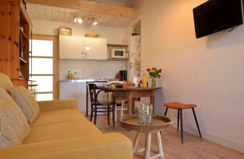 Piriac-sur-Mer Apartment | Studio Petit grain de café by Interhome