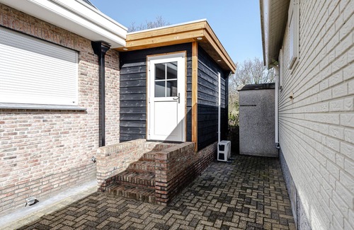 Zandvoort Apartment | Studio Pit Stop