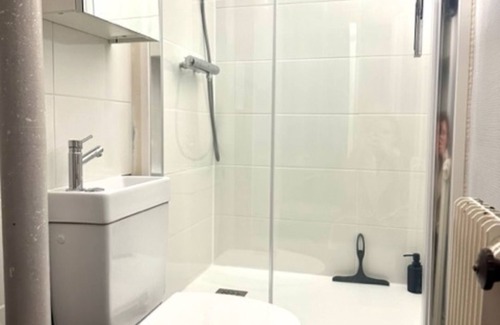 Downtown Le Havre Apartment | Studio Plage, le Galet Bleu