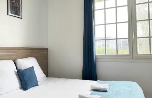 Meaux Apartment | Studio Platanes 5 - Proche Disneyland - Parking gratuit - Meaux