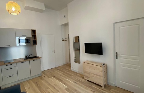 Bonne-Nouvelle Apartment | Studio Poisson 6 Studio-Basic
