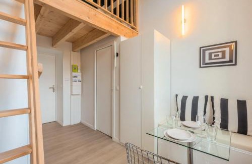 Annappes Apartment | Studio pour deux personnes en mezzanine