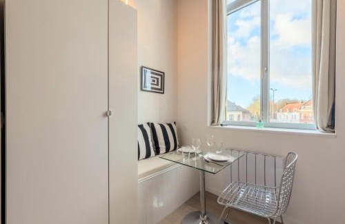Annappes Apartment | Studio pour deux personnes en mezzanine