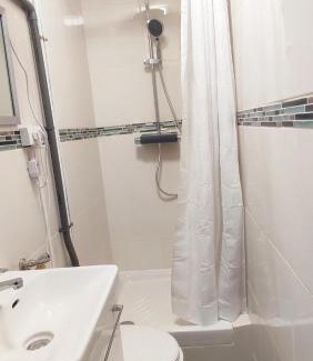 La Courneuve Apartment | Studio Pour Une deux Personnes