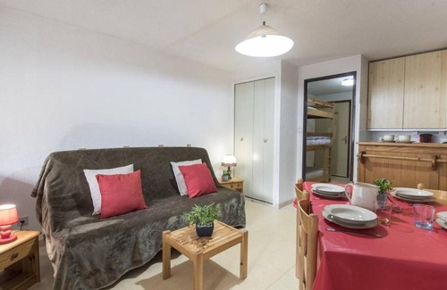 Saint-Lary-Soulan Apartment | Studio Près Téléphérique avec Navette Gratuite et Garage Privé à Saint-Lary-Soulan - FR-1-296-240