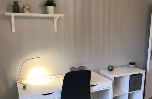 Ramonville-Saint-Agne Apartment | Studio Proche au Pied des Commerces de Proximité, des bus et Métro