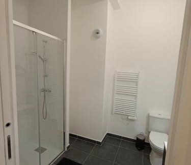 Malakoff Apartment | Studio, private garden in Malakoff