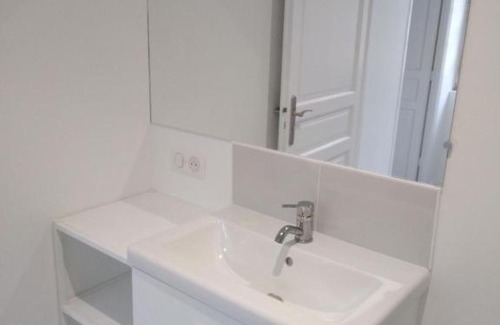 Richebourg - Saint-Clement Apartment | Studio proche cathédrale