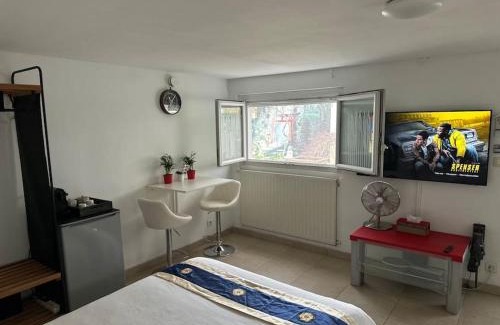 Noisy-le-Grand Apartment | Studio proche de Centrex Paris Disney