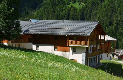 Valfrejus Apartment | Studio proche du Centre ! Accès Piscine + Sauna