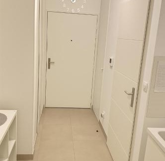 Decines-Charpieu Apartment | Studio Proche LDLC ARENA OL