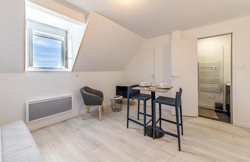 Saint-Serge Apartment | Studio proche université et commodités