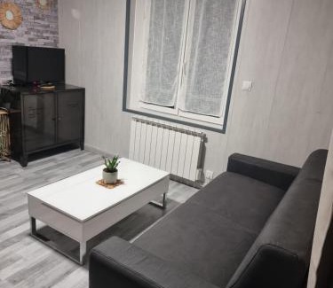 Betheniville Apartment | Studio Quai 1 Voie A parking gratuit