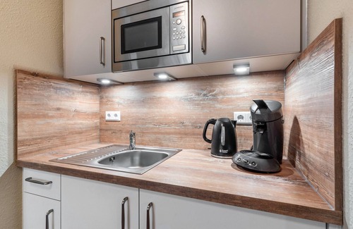 Herbolzheim Apartment | Studio 'Rebstock' with Wi-Fi