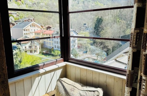 Brides-les-Bains Apartment | Studio rental with closed kitchen near spa center