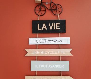Essigny-le-Grand Apartment | Studio rez-de-chaussée Ferme de la Manufacture