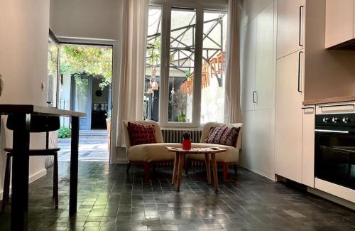 Amandus - Atheneum Apartment | Studio Richard