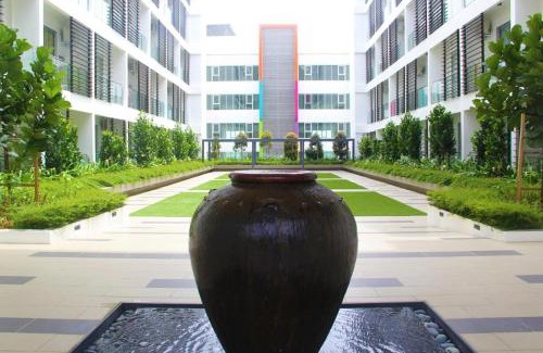Tanjung Aru Apartment | Studio Room Aeropod Near Airport,KK City,Tg Aru Beach for 4 pax