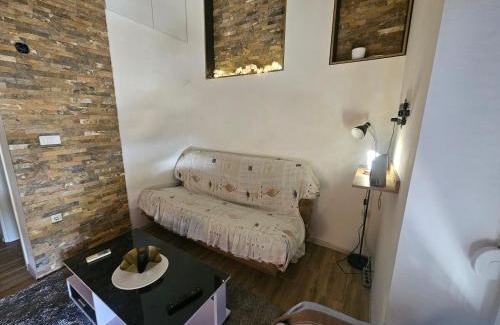 Prokuplje Apartment | Studio