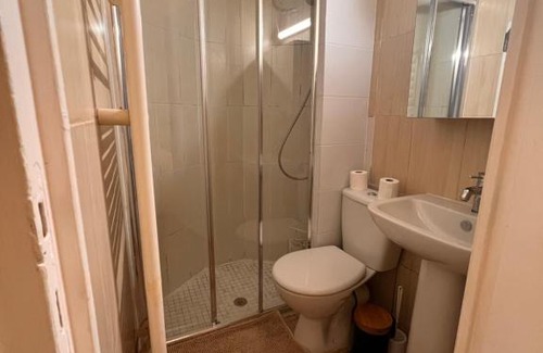 Clignancourt Apartment | Studio Sacré-Cœur Montmartre 2 - HALA PARIS