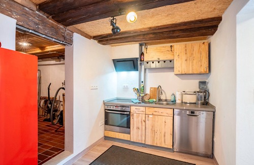 Altensteig Apartment | Studio 'Schwarzwald Ruhe' with Mountain View, Shared Terrace and Wi-Fi