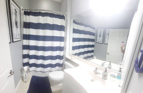 Longwood Run House | Studio - Separate Entrance with Bathroom, Parking, Quiet