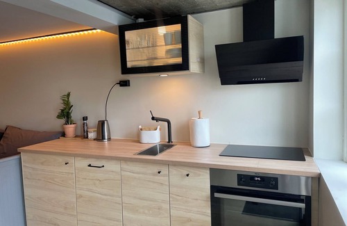 Tromso Apartment | Studio-Sleeps 2-City Centre-Parking-EVCharge