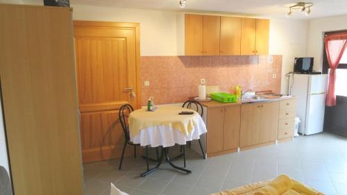 Soline Apartment | Studio Soline Dani 3