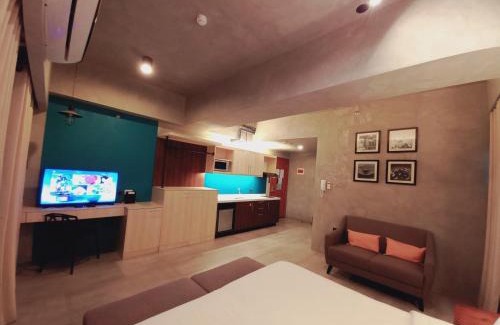 Kaunlaran Apartment | Studio Spacious 2pax allowable up to 5pax 17077