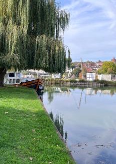 Saint-Florentin Apartment | Studio St Florentin
