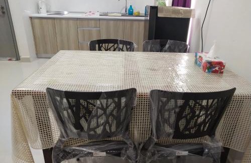 Kota Warisan Apartment | STUDIO SUITE HOMESTAY KLIA