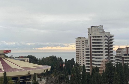 Sochi City Centre Apartment | Studio Svetlana