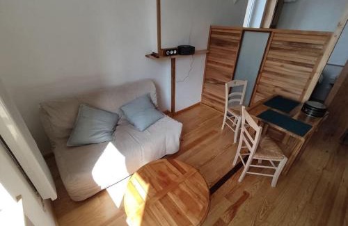 Roanne Apartment | Studio sympa et très calme entre canal et Loire