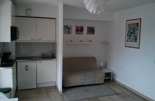 Riquier Apartment | Studio Terrace Top floor Climate Quiet