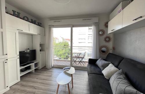Riquier Apartment | Studio terrasse et parking privé
