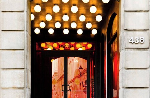 Old Montreal Apartment | STUDIO | The Kanzo's
