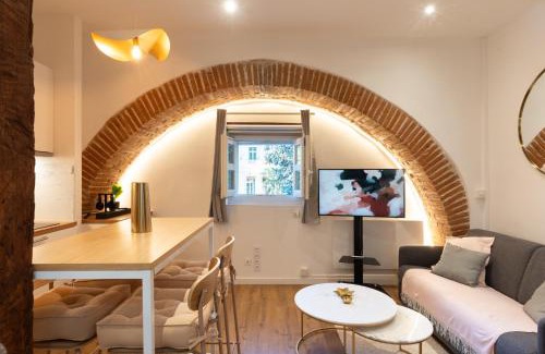 Toulouse City-Centre Apartment | Studio Toulouse Capitole La Voute Rose
