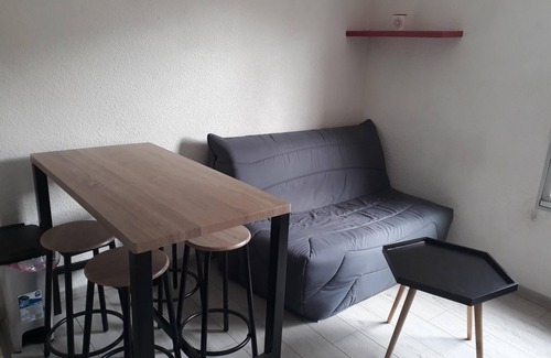 Paray-le-Monial Apartment | Studio Tout Équipé